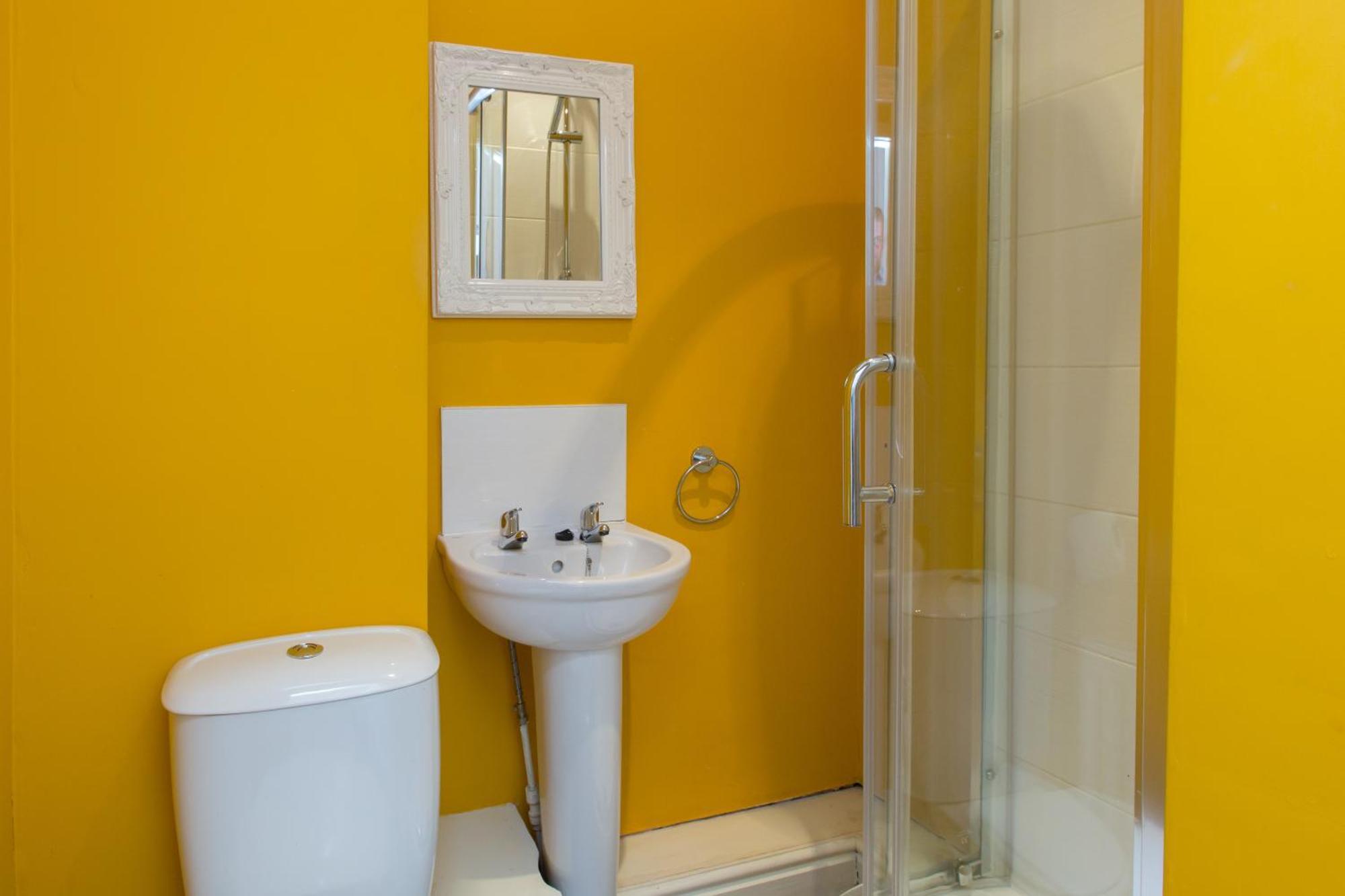 Townhouse @ Electricity Street Кру Экстерьер фото